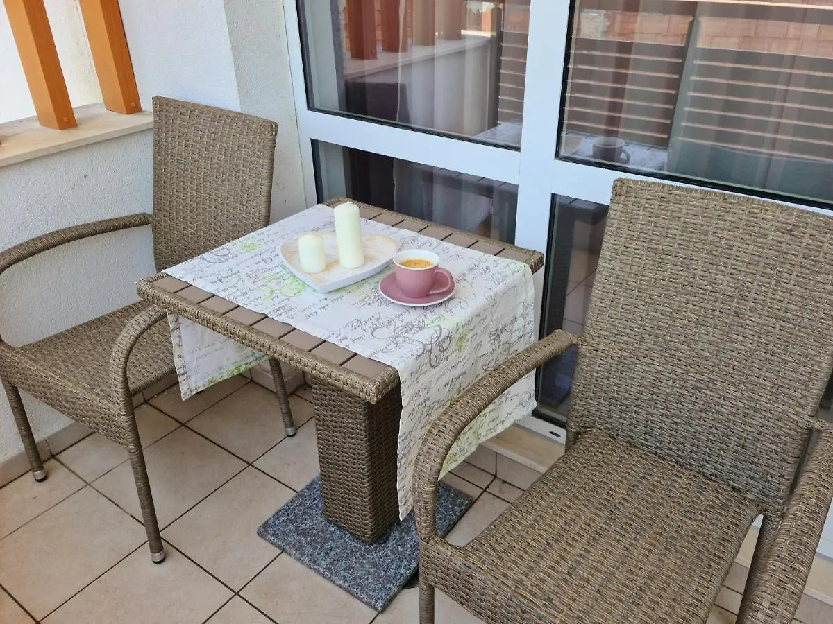 Rose Studio Apartment Burgas 0*,