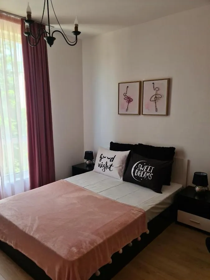 Rose Studio Apartment Burgas
