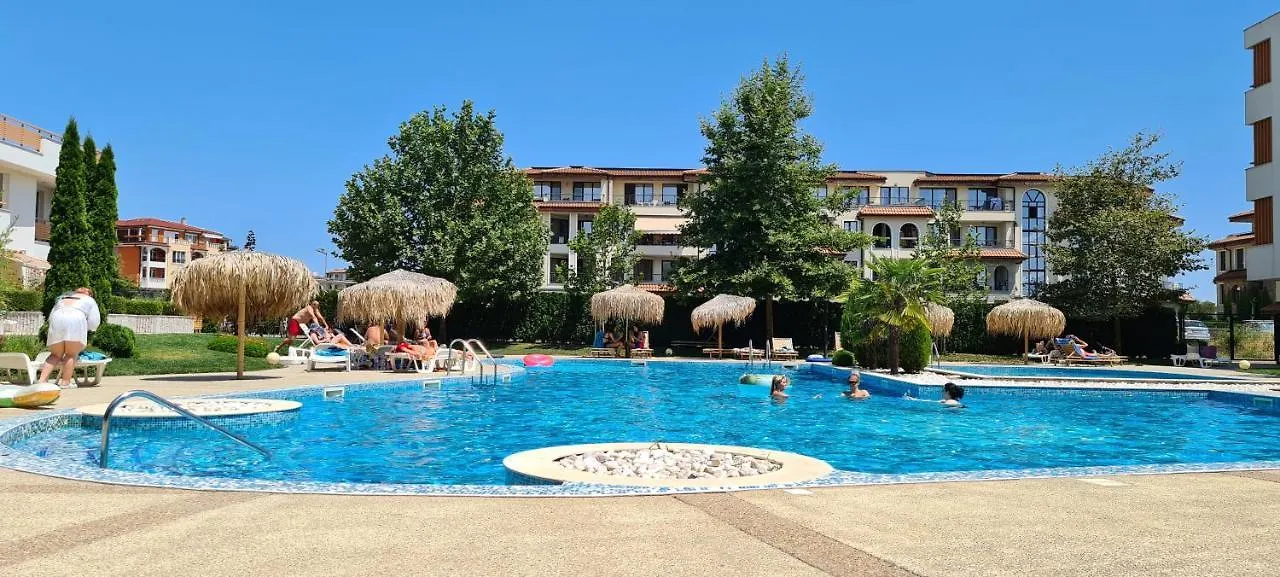 Rose Studio Apartment Burgas